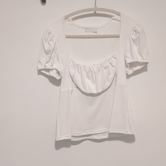 Smith & Quinn Short Sleeve Top - Size Medium - Picture 1 of 4